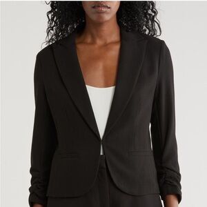Amanda & Chelsea Black Women's Scrunch Sleeve Blazer